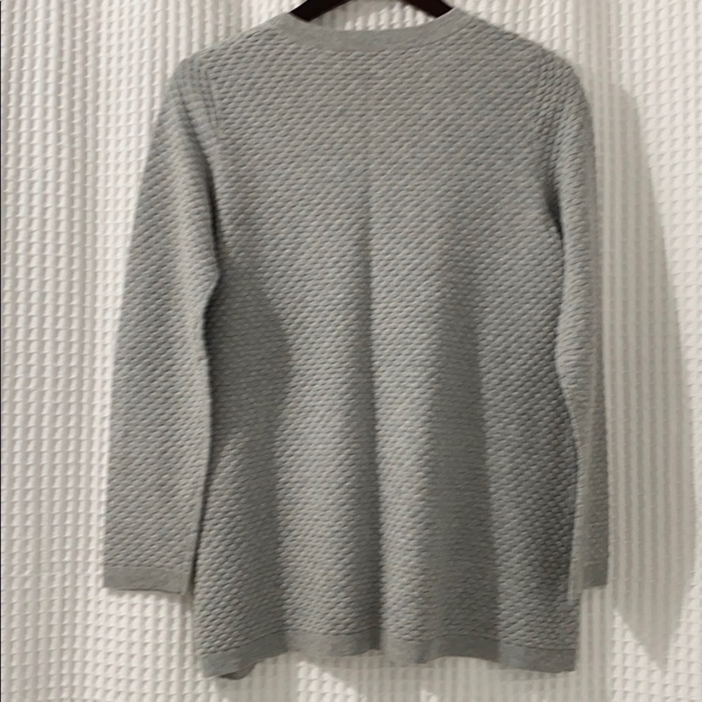 Sweater - Picture 7 of 9